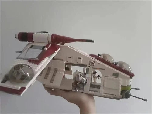 NEW MOC SEALED 1228PCS Republic Gunship Building Set HIGH QUALITY 1:1 SCALE