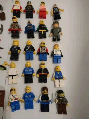 Mixed Lot of Lego Minifigs & Accessories Mini Figures Helmets Weapons Hats +