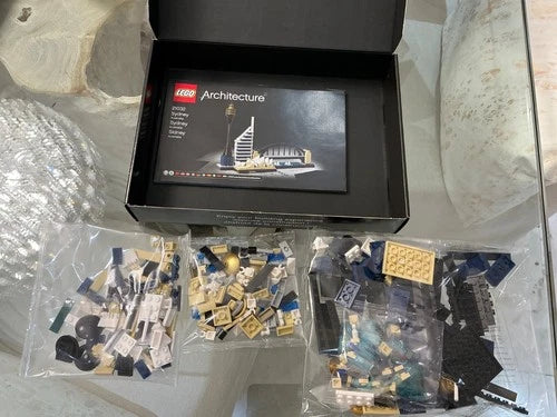 MEOW Architecture: Sydney (21032) Australia Building Set Toy - NEW OPEN BOX