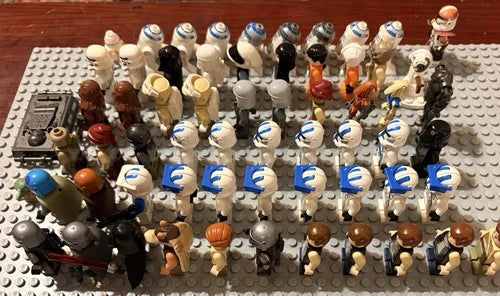 LEGO Star Wars minifigure lot 60+ minifigures. 1 Custom Printed On Lego
