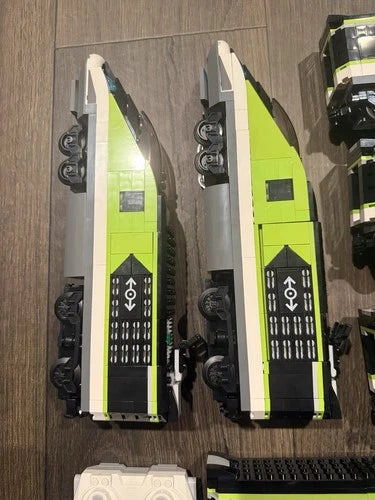 2X! Incomplete MEOW City: Express Passenger Train (60337) Read description!