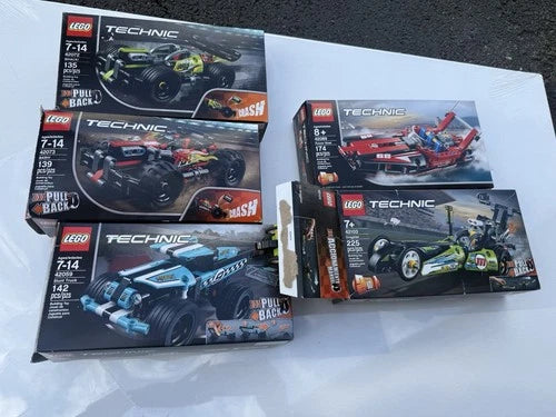 Lot Of 5 Set Lego Technic Pull-back BASH! Power Boat Lot