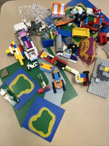 LEGO Huge mixed lot, Over 40 Mini Figures Animal Vintage And Modern