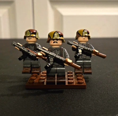TMC Lego WW1 German soldiers