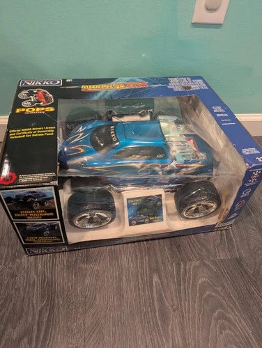 Nikko Morph’Nator Transforming RC Car to Monster Truck Off Road damaged box new