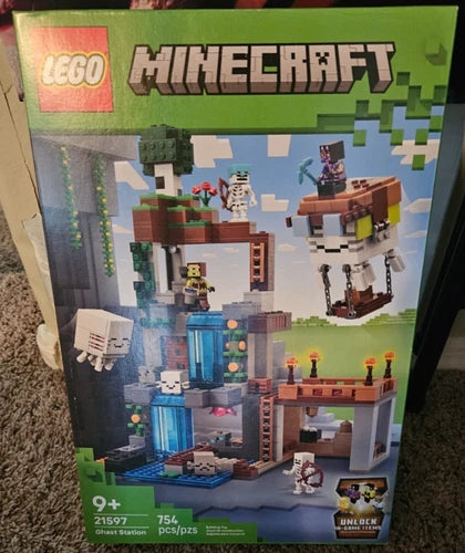 LEGO Minecraft Ghast Station 21597, 754 pcs, 9+, Brand New Sealed Box