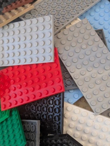LEGO 300pcs 3x3 4x4 4x6 4x8 6x6 8x16 16x16 Baseplates Bulk Lot Plate Base Clean