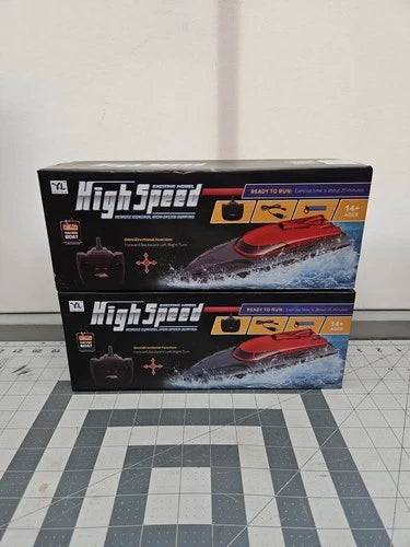 High speed Yile Toys RC Boat 2.4 Racing Boats Lot of 2 1 blue 1 Red Pool Racers
