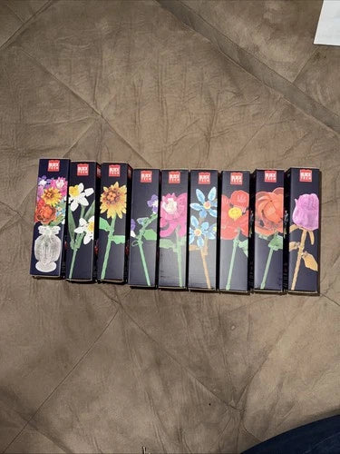 BLOCK TECH Flower Bouquet Complete Set Of 9 with Crystal Vase 2025 Series NIB