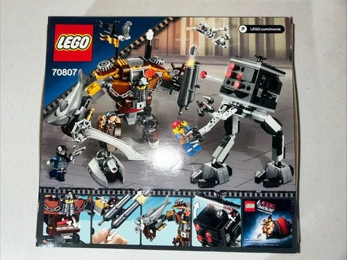LEGO The LEGO Movie: Metalbeard's Duel (70807) NIB FS
