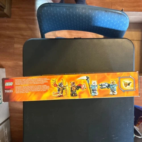 LEGO LEGENDS OF CHIMA: Icebite's Claw Driller (70223) NIB FS