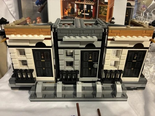 LEGO Harry Potter: 12 Grimmauld Place (76408)