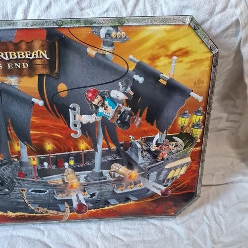 Mega Bloks 1066 - POTC At Worlds End - Black Pearl - New Sealed