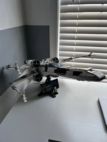 MEOW Star Wars: X-Wing Starfighter (75355)