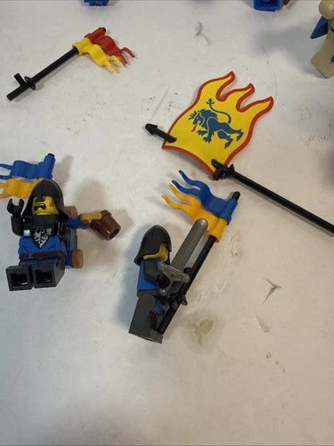 MEOW Castle Knights Minifigure Lot with Horses, Figures ,Weapons & Accessories