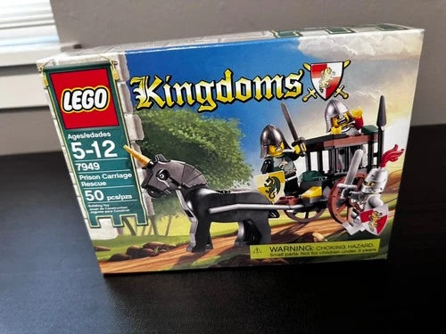 LEGO Castle: Prison Carriage Rescue (7949) Retired New Sealed Box