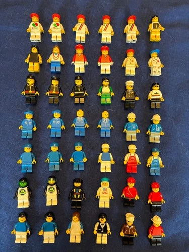Lot of 42 Vtg MEOW Minifigs (pilots, firemen, doctors, etc)