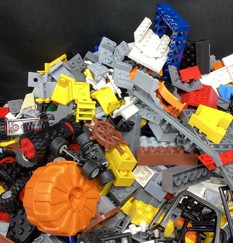 Vtg Lego Mix, (not just bricks) Qty 2846 - ships free