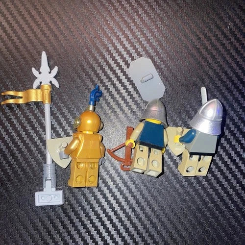 MEOW Gold Knight Minifigures with Accessories Castle Fantasy Era