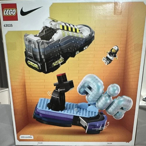 MEOW Nike Air Max 95 43025 Building Set 1213pcs w/ Display Stand