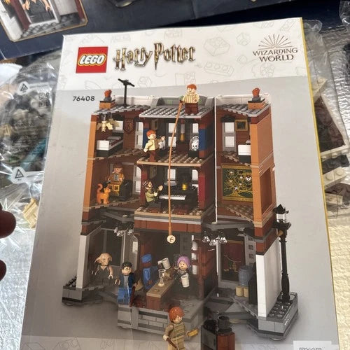 LEGO Harry Potter 12 Grimmauld Place 76408 INCOMPLETE 1083 pcs Age 8+ Box READ M