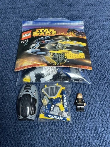 LEGO STAR WARS 7256 Jedi Starfighter and Vulture Droid 100% Complete W/Book Good