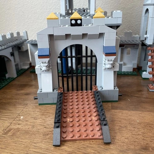 LEGO Castle: King's Castle Siege (7094) - W/ Manuals, Incomplete