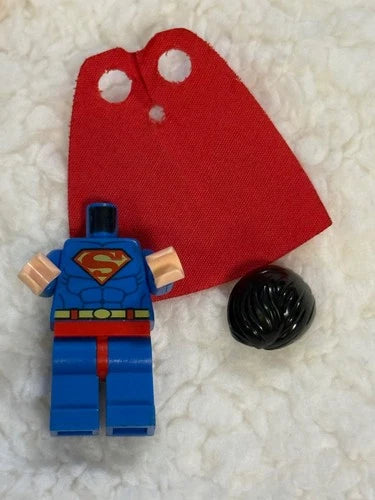 LEGO DC Comics Minifigure Lot--Robin, Superman, Batgirl, Bumblebee, Lashina&more