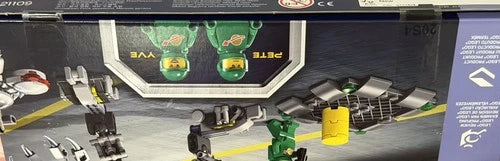 NEW Lego IDEAS 21109 Exo Suit. Classic Space Green - NEW SEALED