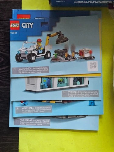 Lego City Set 60351 – Rocket Launch Center – 100% complete with box and manuals