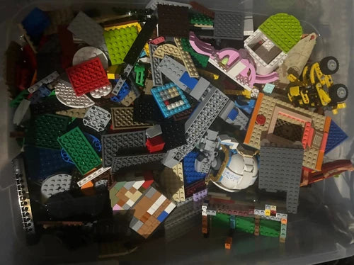 MEOW 20 lb lot Random Parts Pieces Building Plates Blocks Washed Bulk Lot.