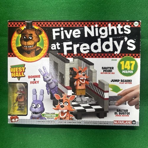 McFarlane Toys Five Nights at Freddy's West Hall Medium Construction Set
