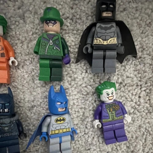 LEGO Batman Minifig Collectible Lot 14 Pack