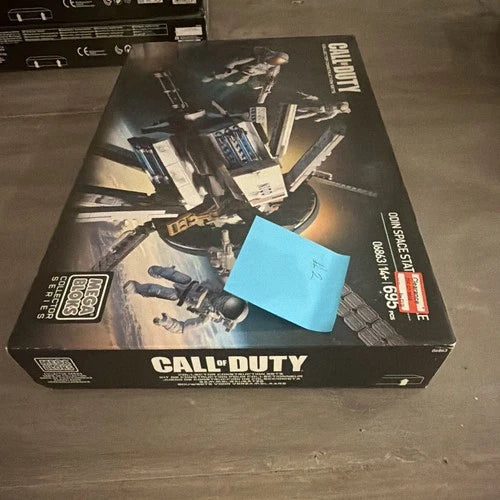 Mega Bloks Call of Duty Odin Space Station 06863 659-Piece Space Set