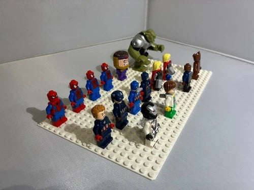 Lego minifigures lot of 16 Marvel characters