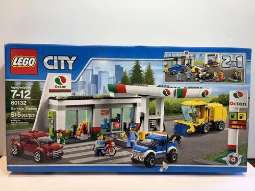 Lego City 2 in 1 Service Station 60132 Retired 2016 Brand New & Sealed
