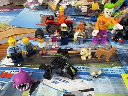 LEGO LOT-Sets (Lego City, Scooby-Doo, Friends Friendship Tree House etc) RETIRED
