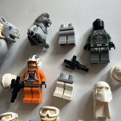 Lego Star Wars Minifigure Kashyyyk Clone Scout Trooper and other assorted figs