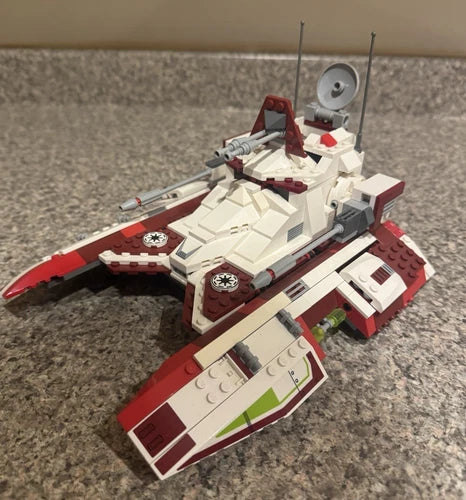 LEGO Star Wars: Republic Fighter Tank (7679) *TANK ONLY*
