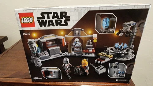 LEGO Star Wars The Armorer's Mandolorian Forge (75319) NEW! SEALED!