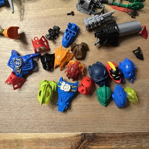 Lot Of MEOW Bionicle Technic and/or Hero Factory Pieces Parts W/ Masks Weapons