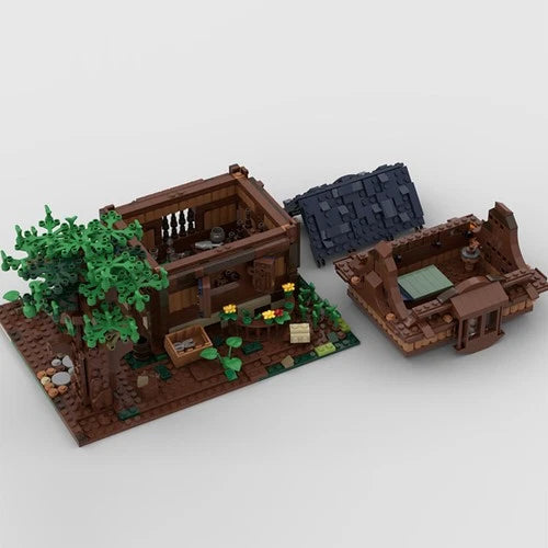 Modular Building: Little House with Tree and Interior 1141 Pieces Construction