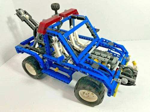 LEGO Technic: Model: Off-Road: 4WD 8435 Rare