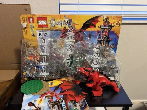 MEOW Castle: Dragon Mountain (70403) New Open Box . Bags Sealed