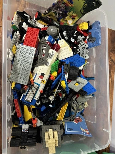 LEGO 90s And Early 2000s Bulk Lot 6 Lbs Pieces Minifigures Space Adventurers