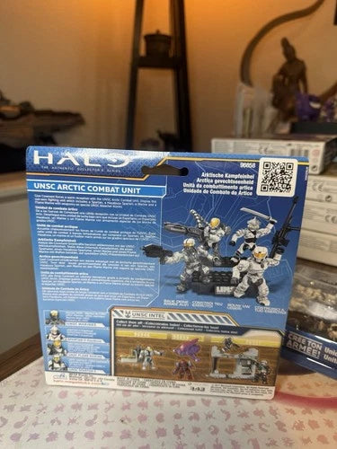 2011 Mega Bloks Halo The Authentic Collector's Series 96858 Arctic Combat Unit