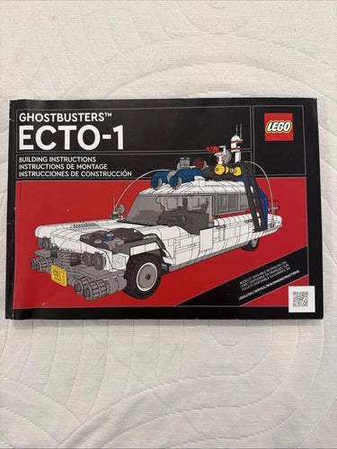 LEGO Icons Ghostbusters ECTO-1 Set 10274 2352 Pieces Vehicle Car Model