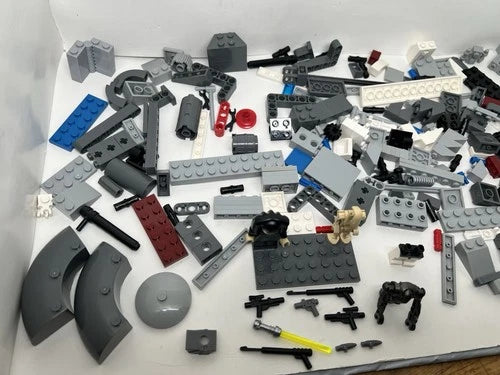 7869 LEGO Star Wars: Battle for Geonosis Near Complete