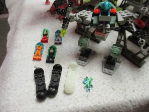 LEGO LIFE ON MARS AERO TUBE HANGER 7317 RED PLANET PROTECTOR 7313 RECONMECH 7314