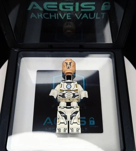 Lego Minifigure Space Ironman Sh0229 Pristine Never Assembled All Accessories